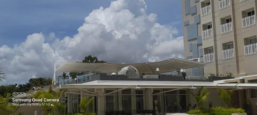 be_resorts_and_hotel_salt_deck_tensile_roof_mactan_cebu_4